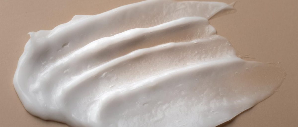 Ce produs pentru hemoroizi ar fi potrivit pentru piele foarte sensibilă și alergică?