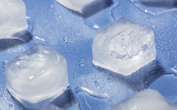 Sunt eficiente compresele reci sau calde pentru hemoroizi?